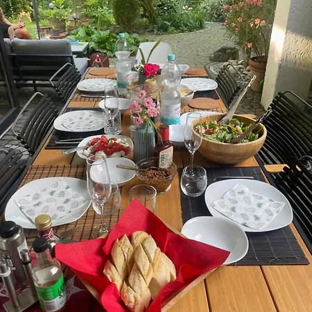 Apartment Gartenhaus Am Waldrand Bad Nauheim