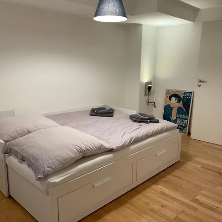 Apartment Gartenhaus Am Waldrand *