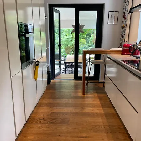 Gartenhaus Am Waldrand Apartment *